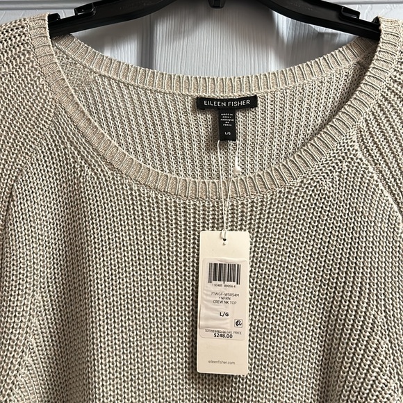 Sweater - Picture 4 of 6